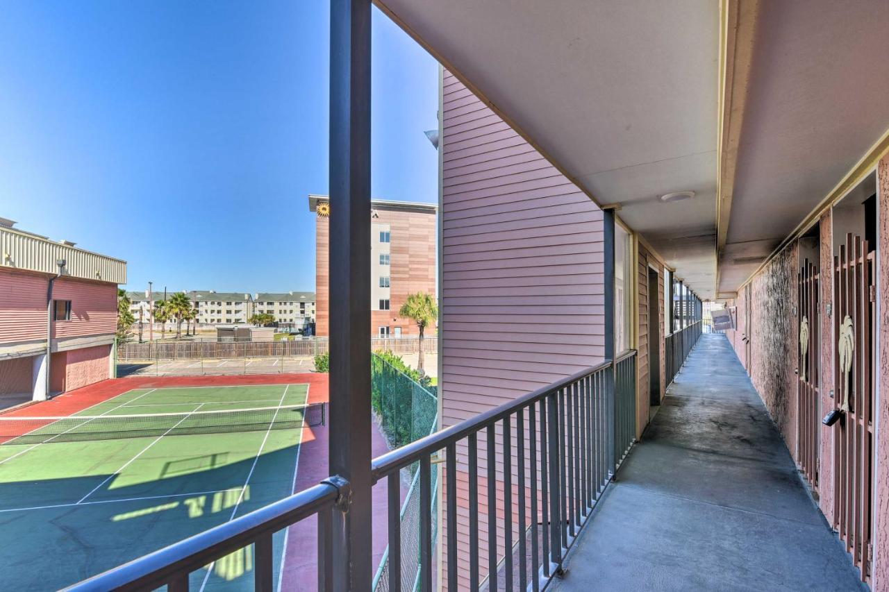 Coastal Galveston Condo Walk To Shoreline! Exterior foto